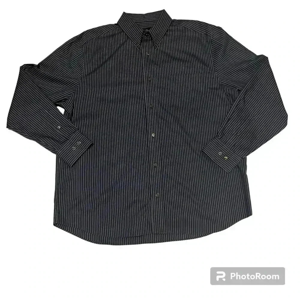 EDDIE BAUER wrinkle resistant dark gray long sleeves mans shirt size Large